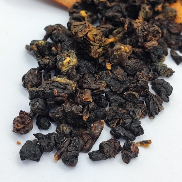 Alishan GABA Oolong è un tè oolong del Taiwan